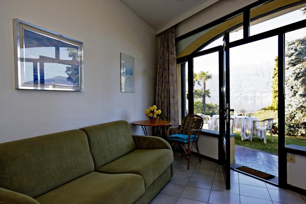Villa Panorama Porto Valtravaglia Exterior photo